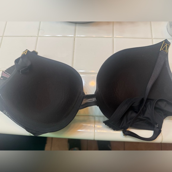 Body by Victoria push up bra 38D - Picture 2 of 4